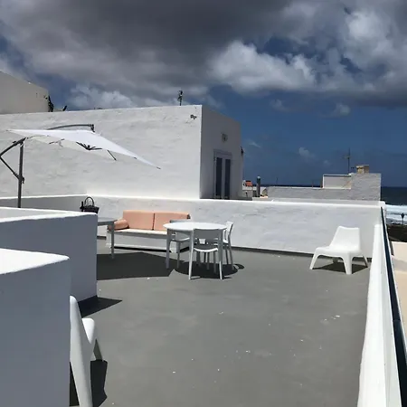 Casa Anclada En La Santa- 4 Frente Al Mar- 1ª Linea Solarium ラ・サンタ